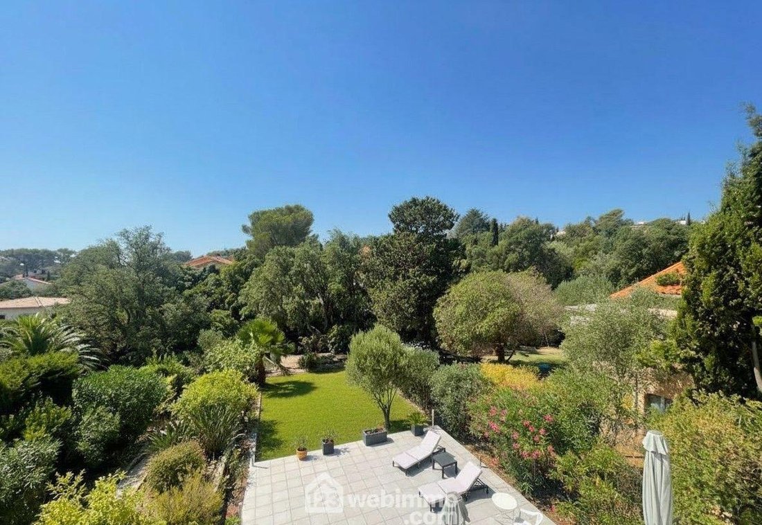 House in Frejus, Provence-Alpes-Côte d'Azur, France 2 - 17803510