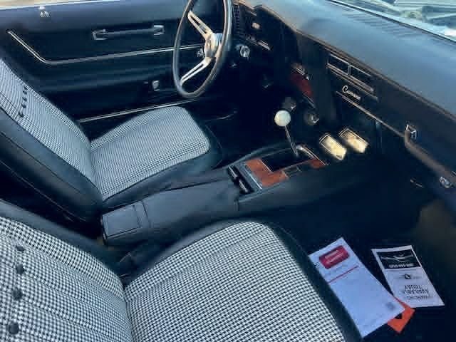 Coupe in Glendale, United States 5 - 17803004