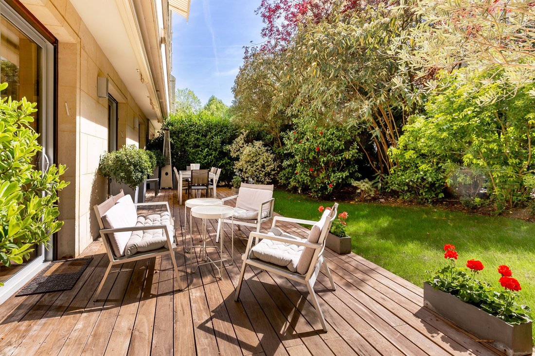 Apartment in La Plaine des Sablons, Neuilly-sur-Seine, France 1 - 17802896