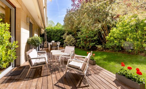 Apartment in La Plaine des Sablons, Neuilly-sur-Seine, France 1