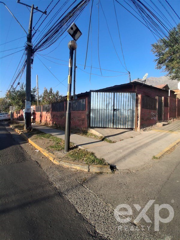 House in Peñalolén, Santiago Metropolitan Region, Chile 1 - 17803140