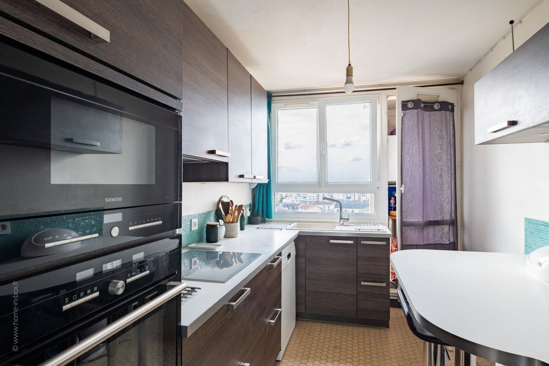 Apartment in Centre Ville, Rueil-Malmaison, France 1 - 17802633