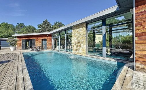 House in Rousset, Provence-Alpes-Côte d'Azur, France 1