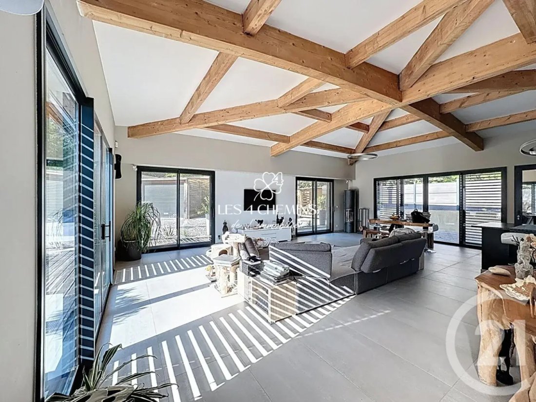 House in Rousset, Provence-Alpes-Côte d'Azur, France 2 - 17802566