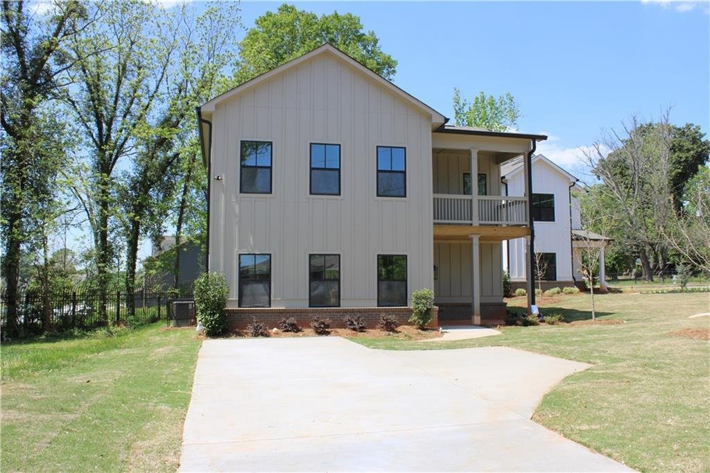 House in Scottdale, Georgia, United States 1 - 17802742