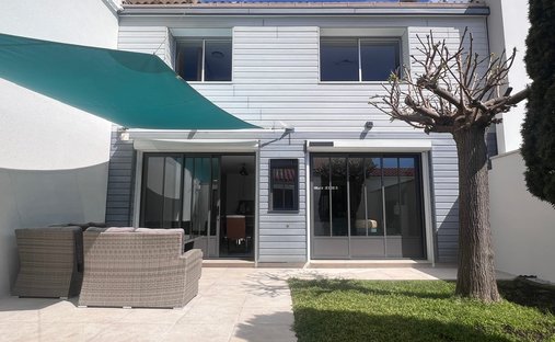 House in Gare-Saint Michel, Les Sables-d'Olonne, France 1