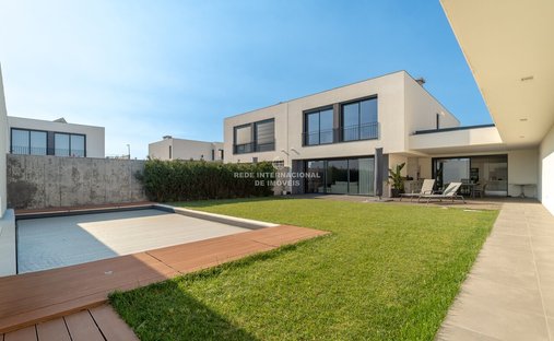Casa a Gulpilhares e Valadares, Oporto, Portogallo 1