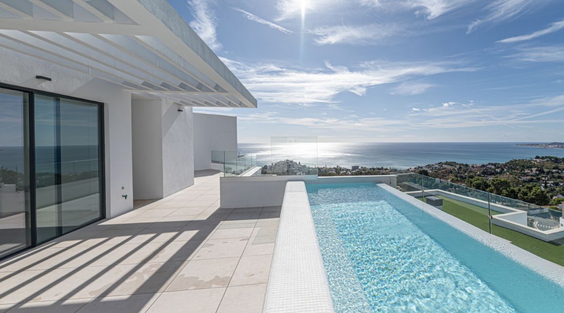 Villa in Marbella, Andalusia, Spain 2 - 17803206