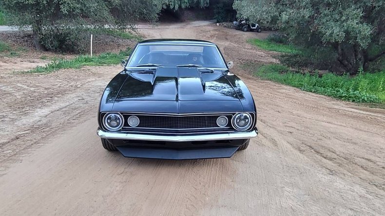 Coupe in Glendale, United States 3 - 17803001