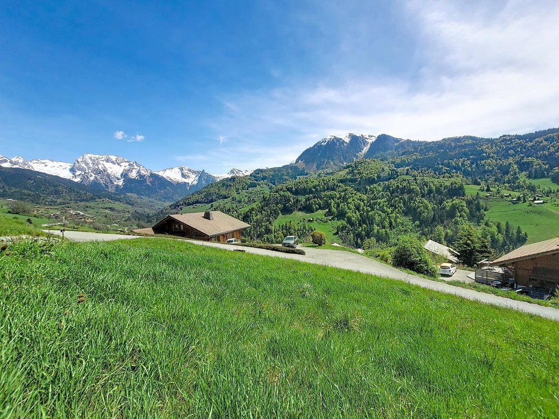 Land in Manigod, Auvergne-Rhône-Alpes, France 1 - 17804390