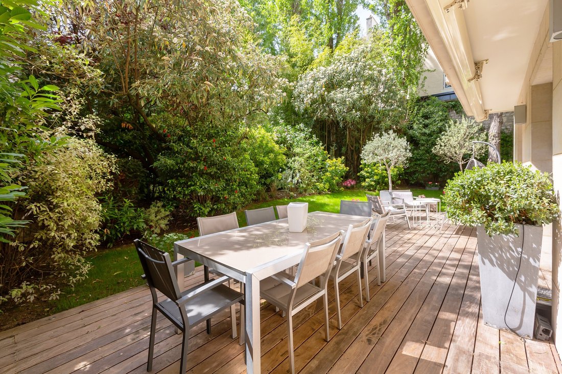 Apartment in La Plaine des Sablons, Neuilly-sur-Seine, France 4 - 17802896