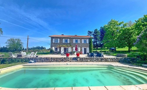 House in Saint-Romain-Lachalm, Auvergne-Rhône-Alpes, France 1