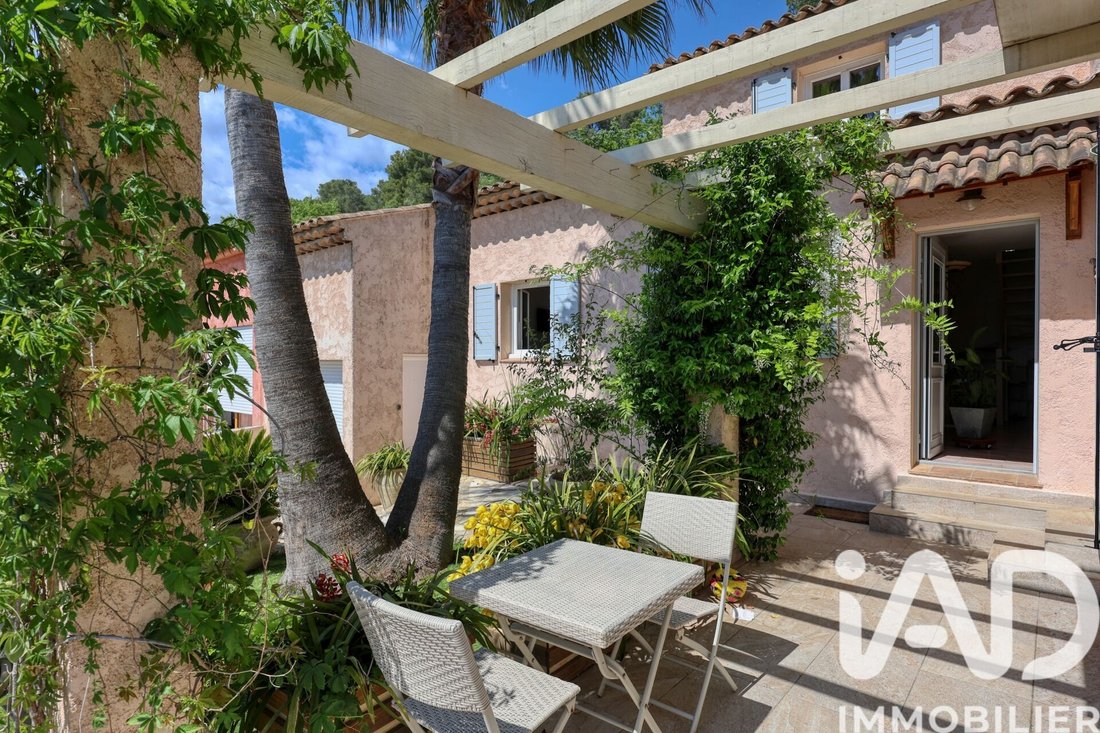 House in Tourrettes, Provence-Alpes-Côte d'Azur, France 4 - 17808137