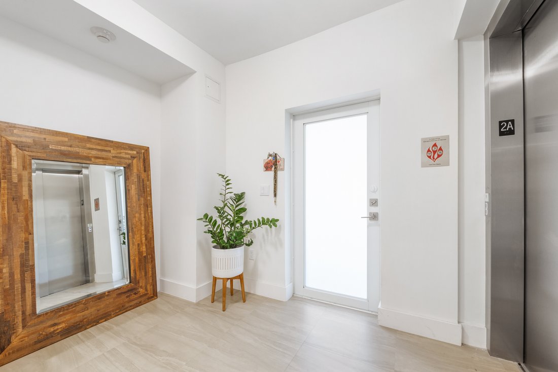 Condo in Coral Gables, Florida, United States 1 - 17802908