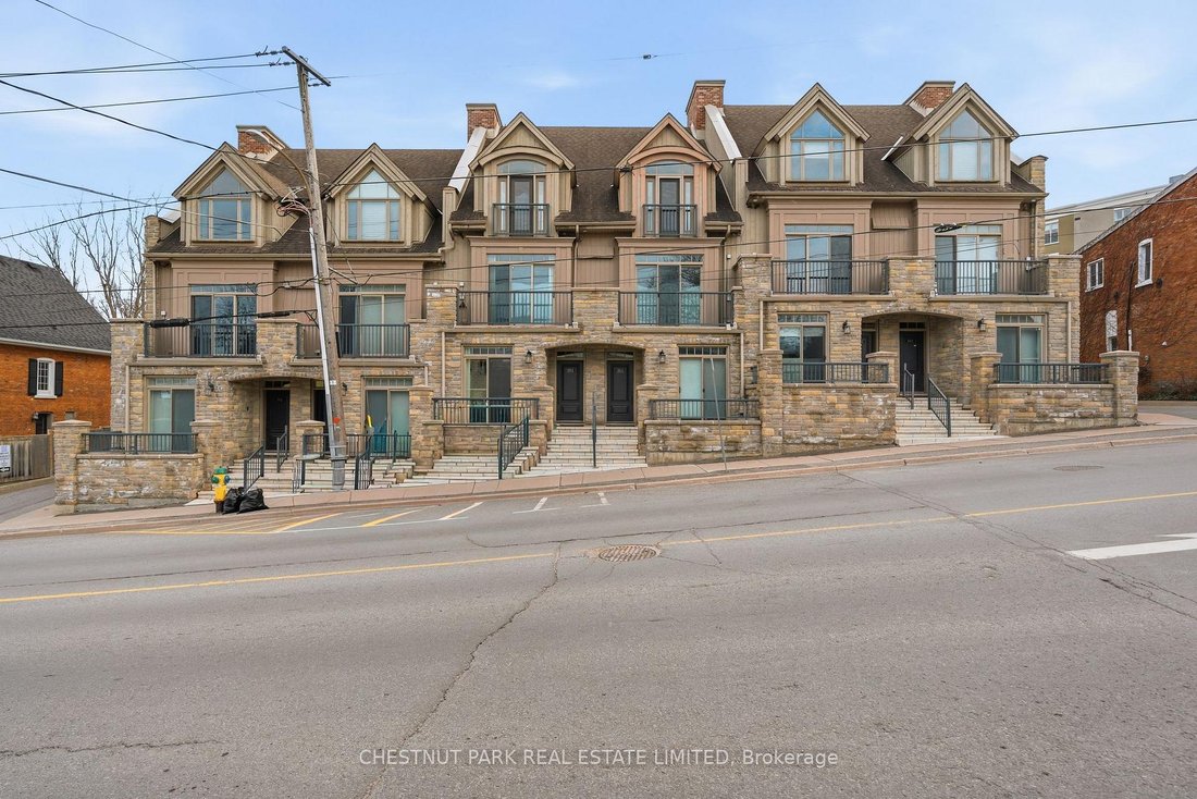 Condo in Picton, Ontario, Canada 1 - 17803286