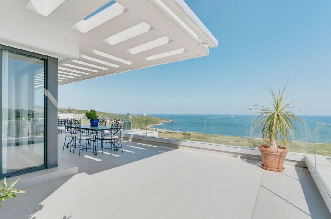 Penthouse in Sotogrande, San Roque, Andalusia 1 - 17803254
