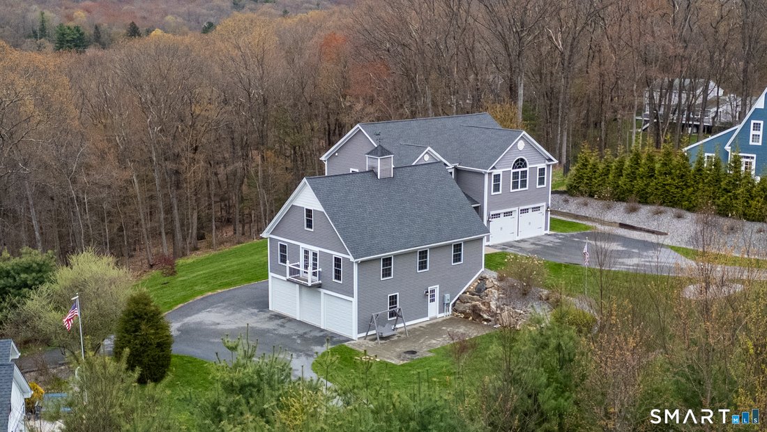 House in Burlington, Connecticut, United States 2 - 17803030