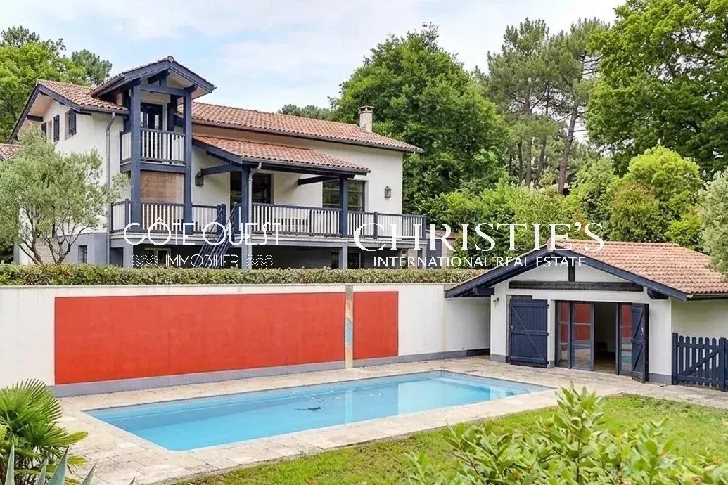 Villa in Arbonne, Nouvelle-Aquitaine, France 1 - 15819624