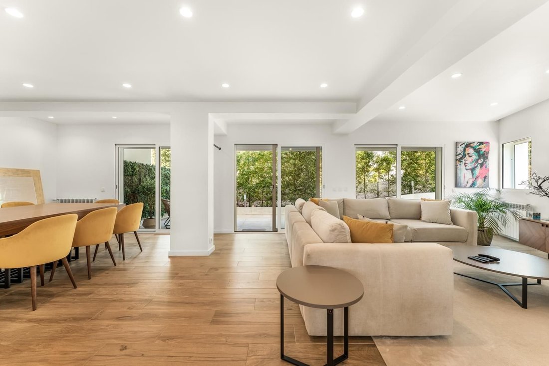 Apartment in Cascais e Estoril, Lisbon, Portugal 4 - 17785398
