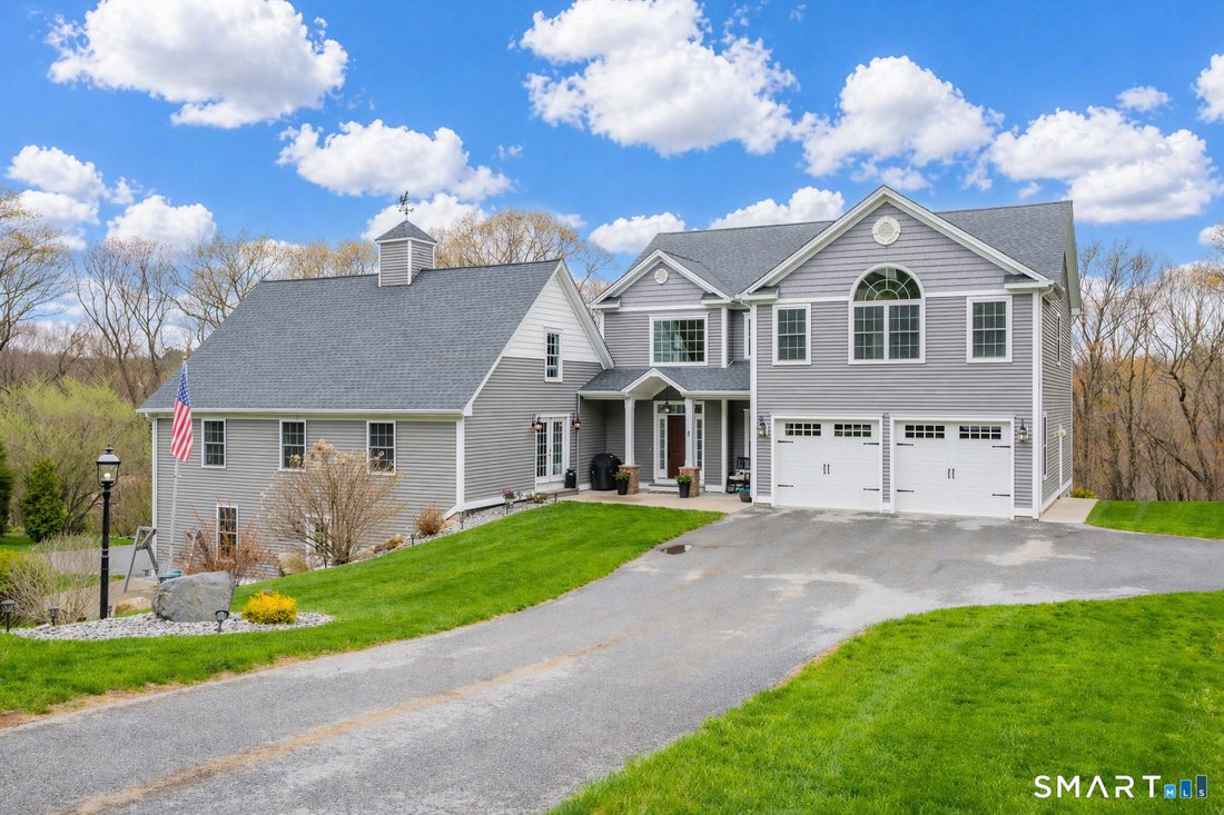 House in Burlington, Connecticut, United States 1 - 17803030