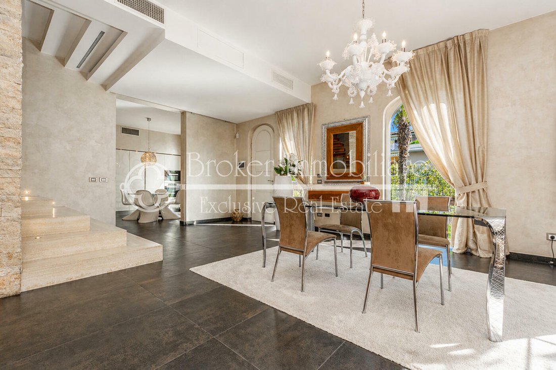 Villa in Lungomare, Viareggio, Tuscany 3 - 17803114