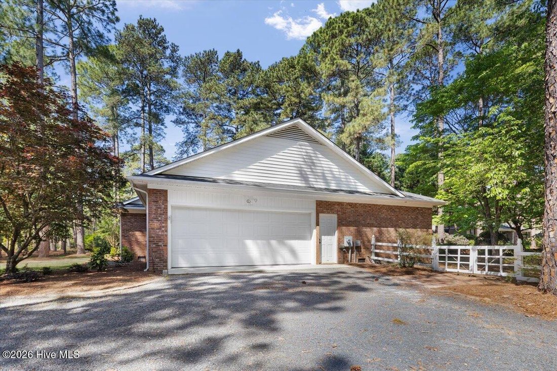 House in Carthage, North Carolina, United States 3 - 17802611