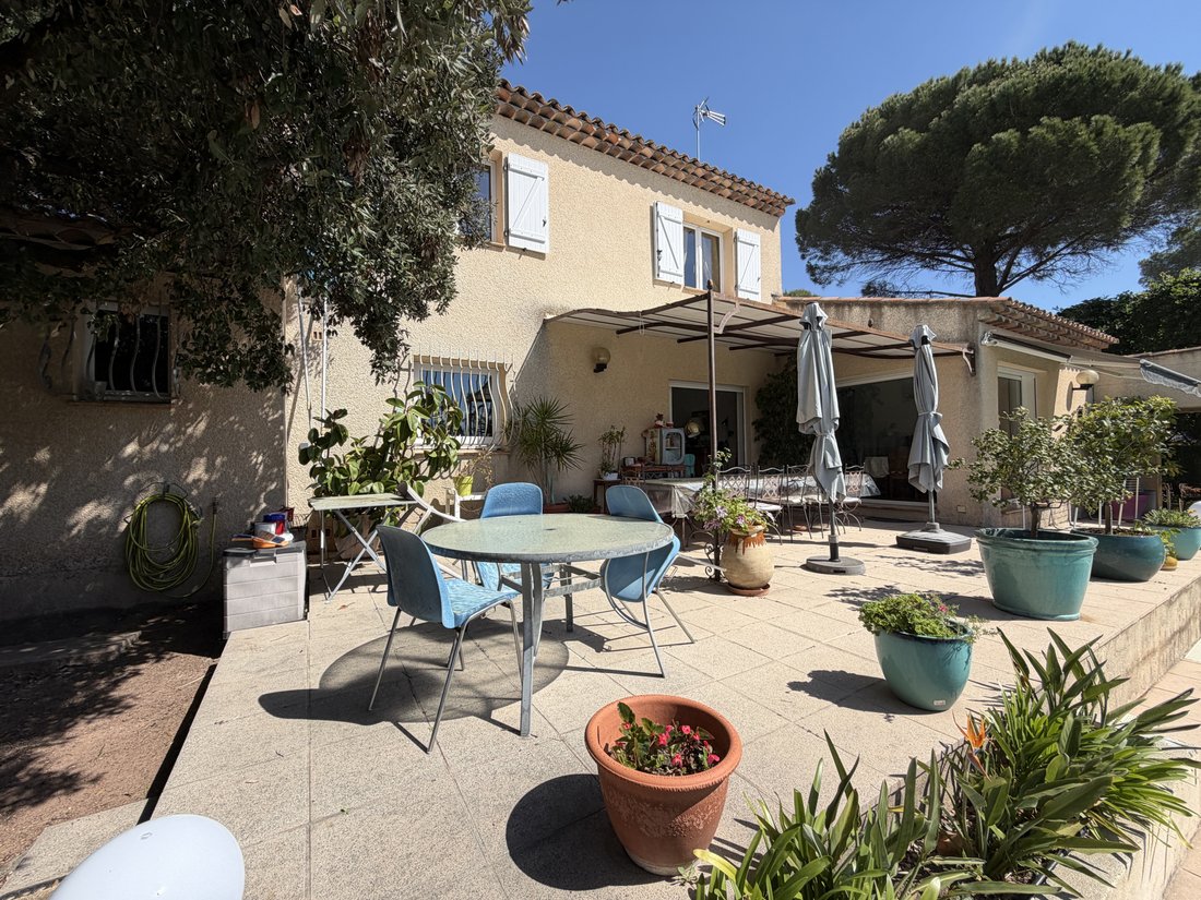 Villa a Nord RN, Puget-sur-Argens, Francia 2 - 17337383