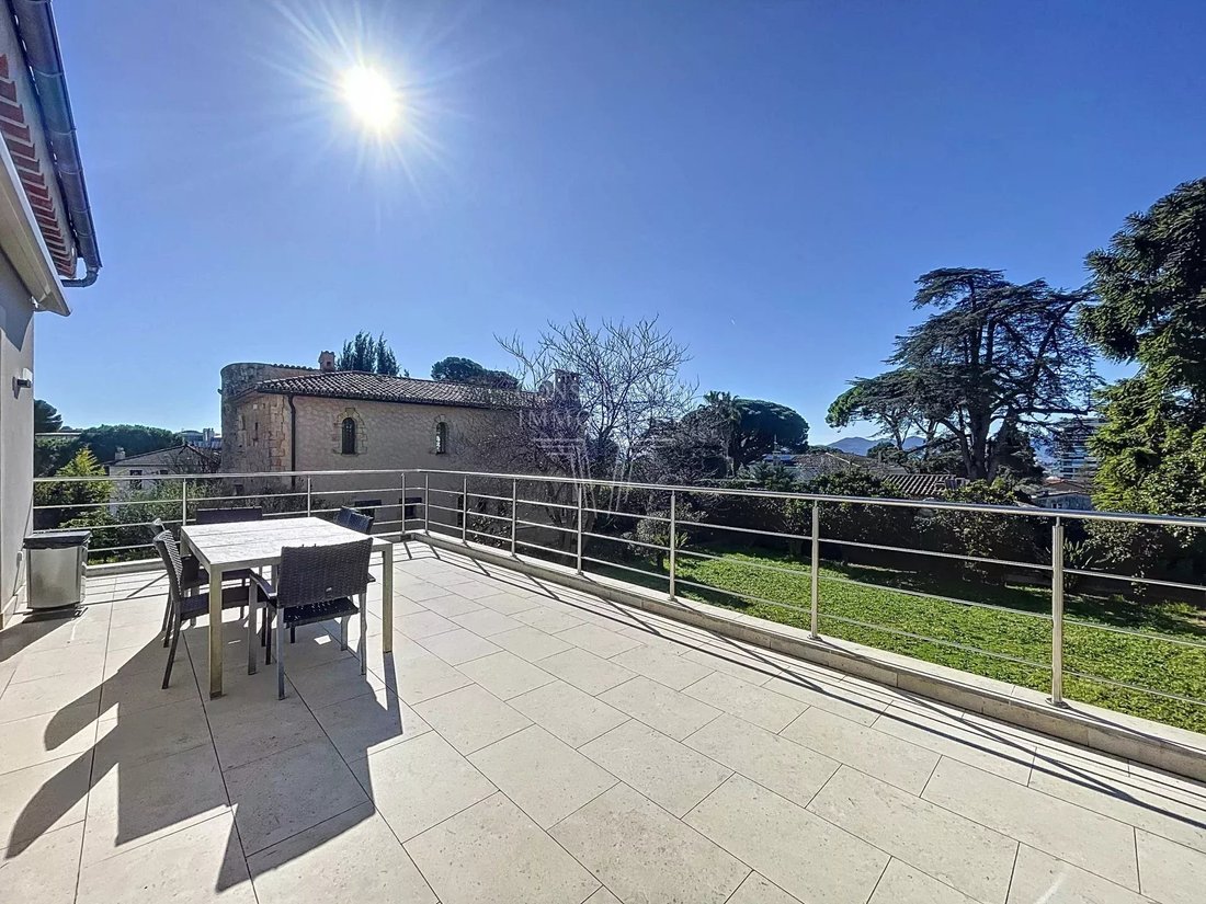 House in Montfleury, Cannes, France 4 - 15282676