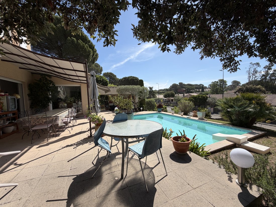 Villa a Nord RN, Puget-sur-Argens, Francia 1 - 17337383