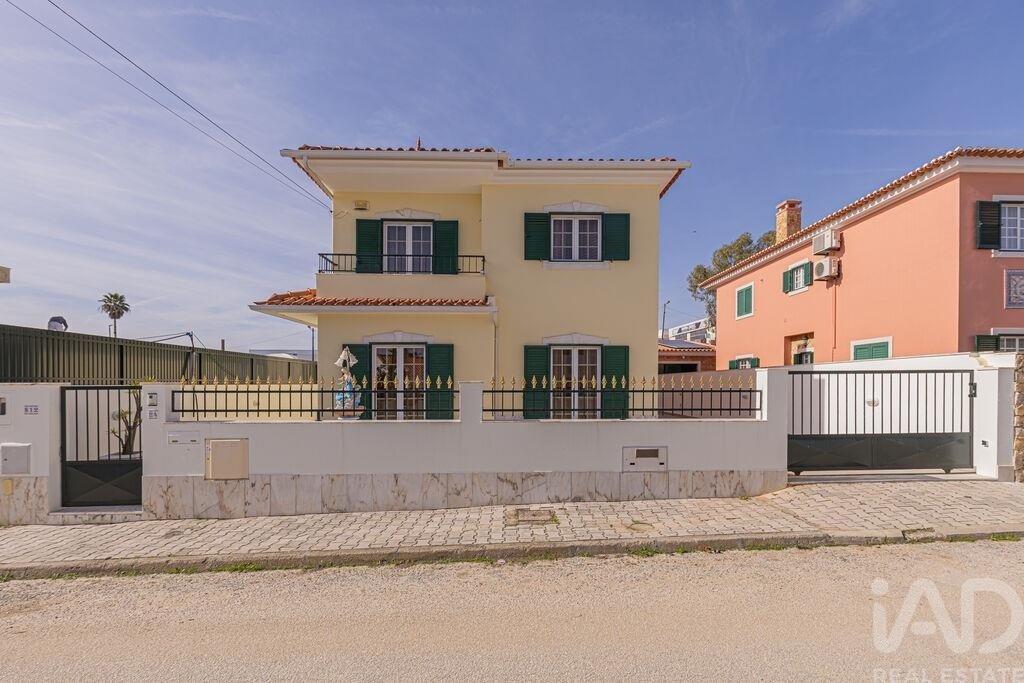 Townhouse in Palhais e Coina, Setubal, Portugal 1 - 17803661