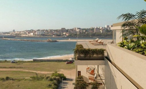 Apartment in Mafamude e Vilar do Paraiso, Porto District, Portugal 1