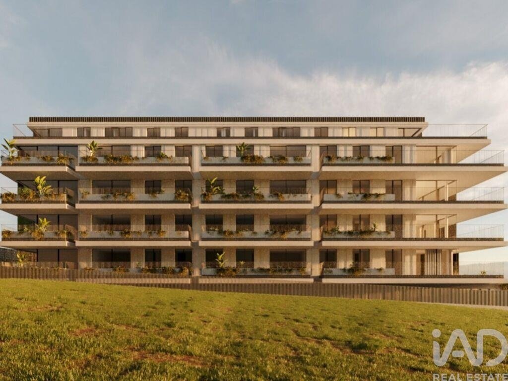 Apartment in Mafamude e Vilar do Paraiso, Porto District, Portugal 5 - 17803569