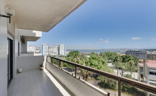Apartment in Almada, Cova da Piedade, Pragal e Cacilhas, Setubal, Portugal 1