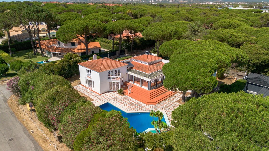 Villa in Cascais e Estoril, Lisbon, Portugal 1 - 17803643