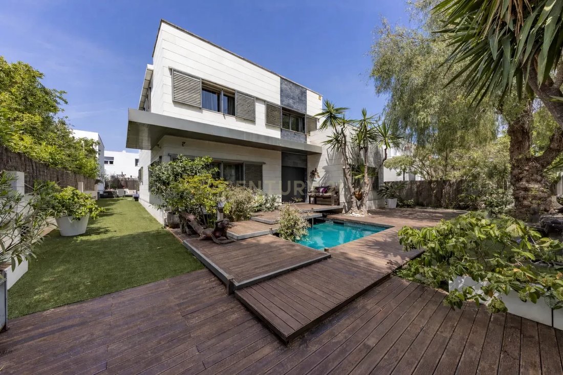 Villa in Sitges, Catalonia, Spain 1 - 17803535