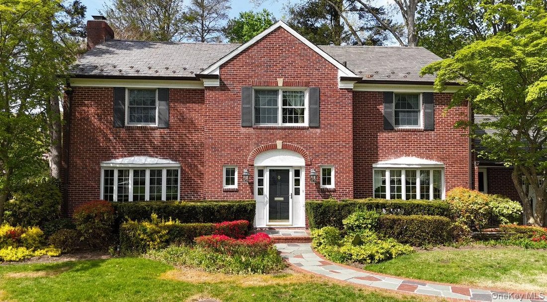 House in Manhasset, New York, United States 1 - 17803696