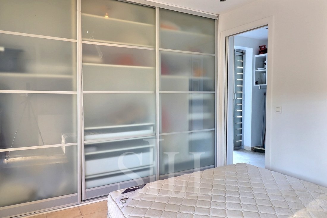 Apartment in Saint-Tropez, Switzerland 4 - 17393268