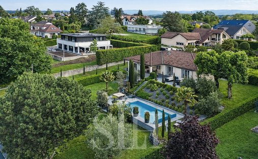 Haus in Ecublens VD, Waadt, Schweiz 1