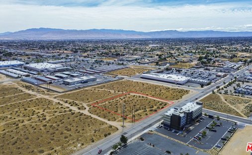 Land in Victorville, California, United States 1