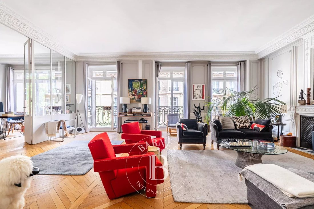 Apartment in Muette Nord, Paris 16e Arrondissement, Paris 1 - 17803554