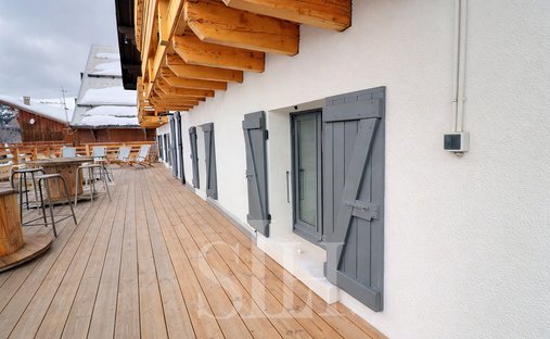 Chalet in Alpe d'Huez, Auvergne-Rhône-Alpes, France 1