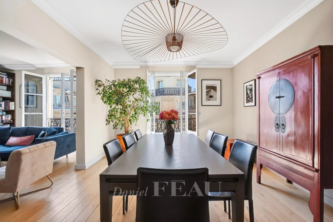 Apartment in Parc Monceau, Paris 8e Arrondissement, Paris 5 - 17803550