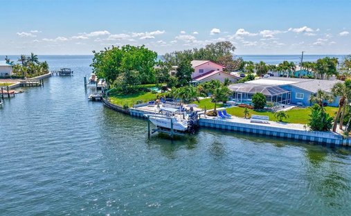 House in St. Petersburg, Florida, United States 1