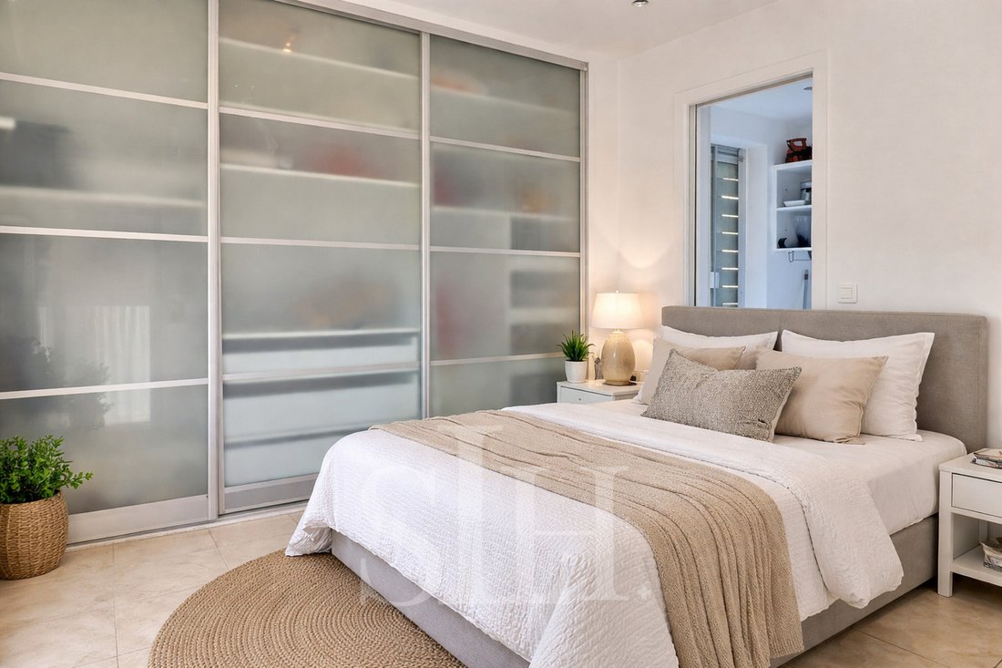 Apartment in Saint-Tropez, Switzerland 5 - 17393268