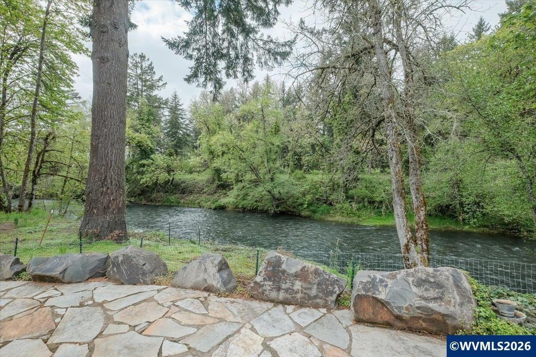 House in Sweet Home, Oregon, United States 2 - 17803817