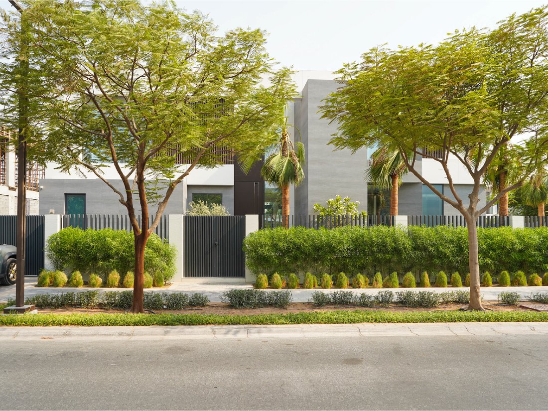 Villa in Hadaeq Sheikh Mohammed Bin Rashid, Dubai, United Arab Emirates 2 - 17803969
