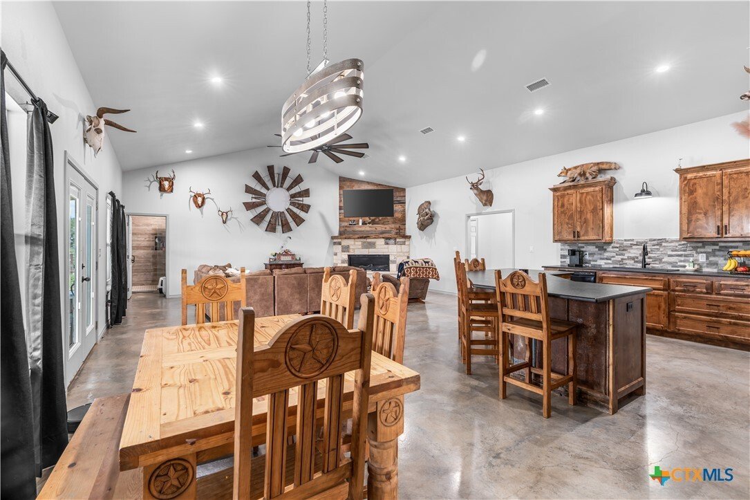 House in The Grove, Texas, United States 5 - 17803727