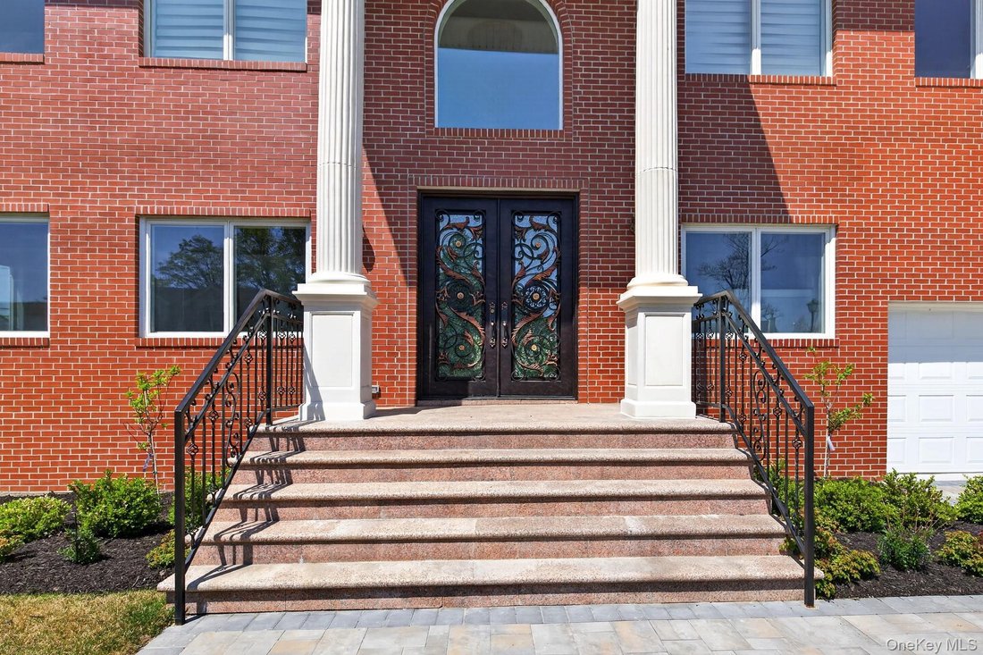 House in New Hyde Park, New York, United States 5 - 17803741