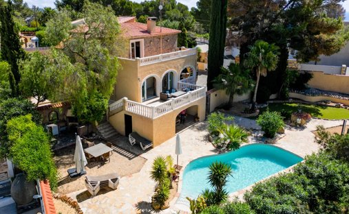 Villa in Benissa, Valencian Community, Spain 1