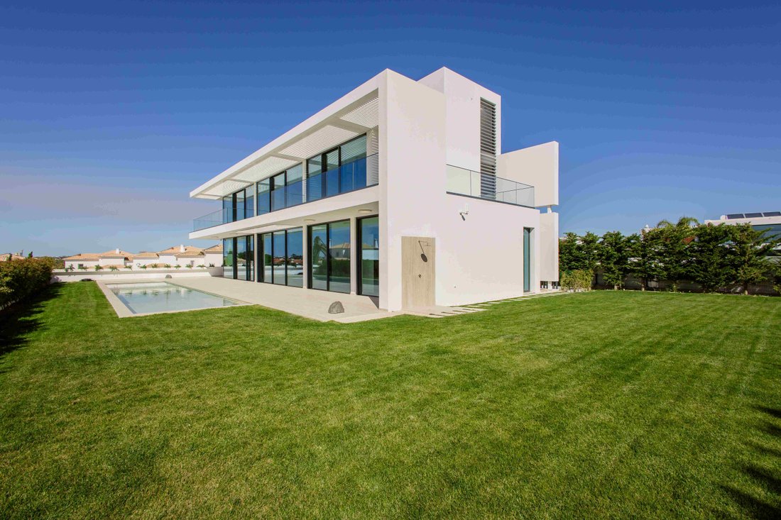Villa in Vilamoura, Quarteira, Algarve 2 - 11541870